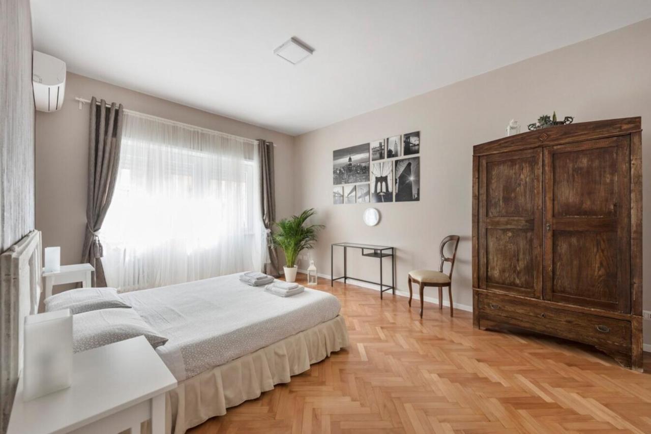 Regina Luxury Flat Apartment โรม ภายนอก รูปภาพ