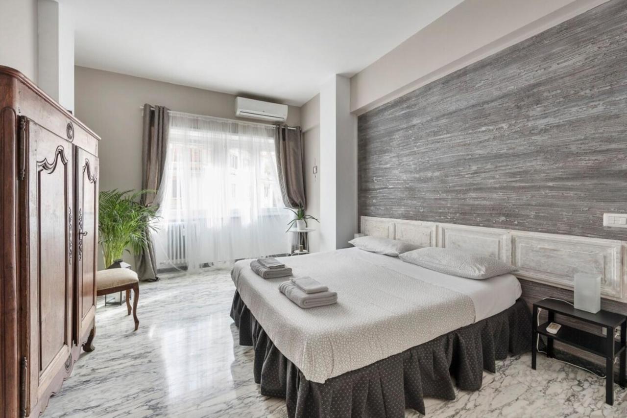 Regina Luxury Flat Apartment โรม ภายนอก รูปภาพ